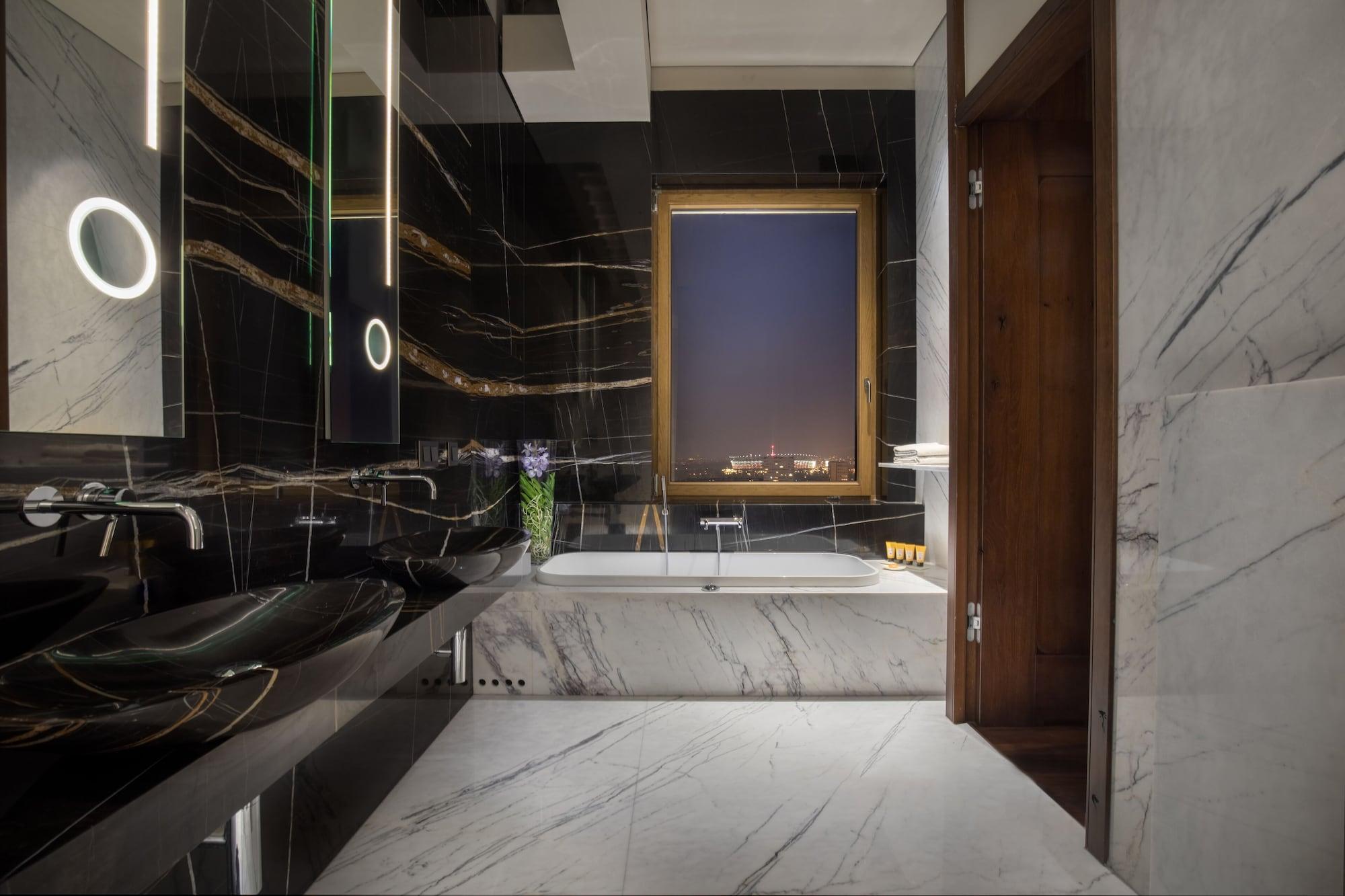Hotel Warszawa מראה חיצוני תמונה Bathroom