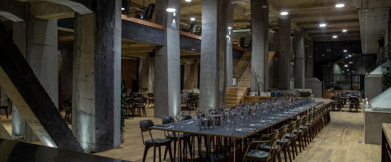 Hotel Warszawa מראה חיצוני תמונה The dining room
