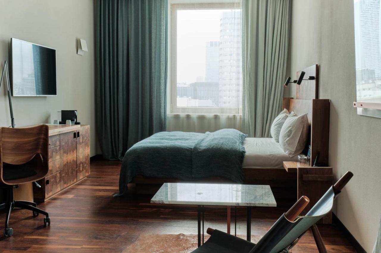 Hotel Warszawa מראה חיצוני תמונה A room at the Standard East Village
